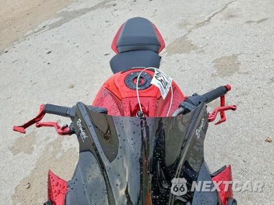 Piąte zdjęcie samochodu w środku: 2012 KAWASAKI EX650 EC VIN:JKAEXEE16CDA07819 - miniatura
