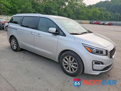 Czwarte zdjęcie samochodu z boku: 2019 KIA SEDONA EX VIN:KNDMB5C16K6549361 - miniatura