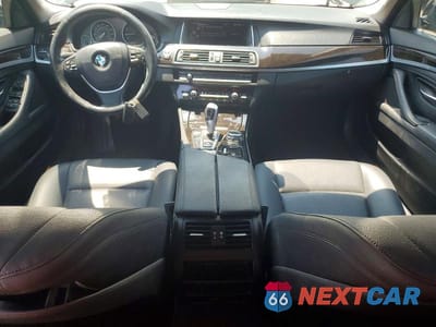 Zdjęcie 8 z 12 samochodu: 2015 BMW 528 XI VIN:WBA5A7C55FD624538 - miniatura