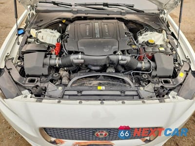 Zdjęcie 11 z 12 samochodu: 2017 JAGUAR XE PREMIUM VIN:SAJAJ4BV3HA968652 - miniatura
