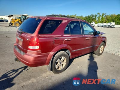 Trzecie zdjęcie samochodu z tyłu: 2005 KIA SORENTO LX VIN:KNDJD733055445307 - miniatura