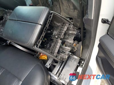 Zdjęcie 12 z 13 samochodu: 2018 BMW 750 XI VIN:WBA7F2C5XJG424324 - miniatura
