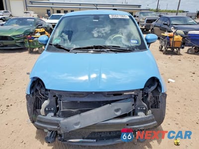 Piąte zdjęcie samochodu w środku: 2017 FIAT 500 POP VIN:3C3CFFKR0HT697909 - miniatura