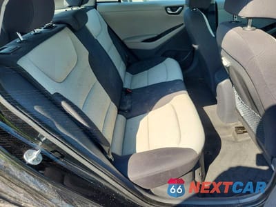 Zdjęcie 10 z 12 samochodu: 2017 HYUNDAI IONIQ BLUE VIN:KMHC65LC8HU038817 - miniatura