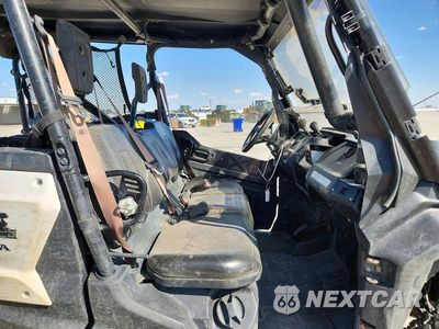 Piąte zdjęcie samochodu w środku: 2016 HONDA SXS1000M UTILITY VEHICLE VIN:1HFVE0421G4002755 - miniatura