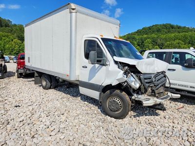 Czwarte zdjęcie samochodu z boku: 2019 MERCEDES-BENZ SPRINTER BOX TRUCK VIN:WDAPF4CD7KN032598 - miniatura
