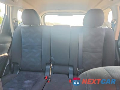 Zdjęcie 10 z 13 samochodu: 2015 NISSAN ROGUE S VIN:KNMAT2MV0FP581187 - miniatura