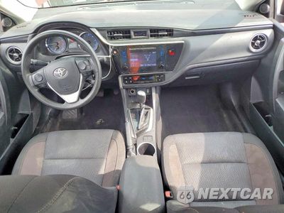 Zdjęcie 8 z 12 samochodu: 2019 TOYOTA COROLLA LE VIN:2T1BURHE7KC232010 - miniatura