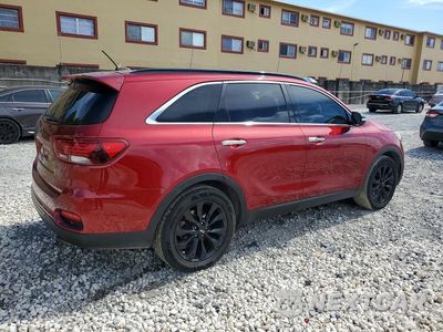 Trzecie zdjęcie samochodu z tyłu: 2020 KIA SORENTO S VIN:5XYPG4A58LG695872 - miniatura