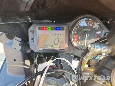 Zdjęcie 7 z 9 samochodu: 2003 HONDA CBR600 F4 VIN:JH2PC35073M400853 - miniatura