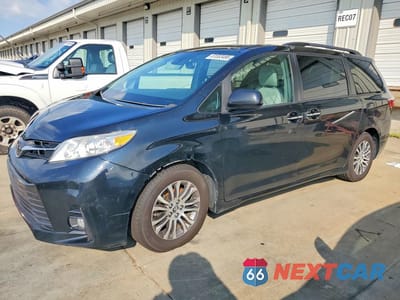 2019 TOYOTA SIENNA XLE 8-PASSENGER 5TDYZ3DC0KS997001 - główne zdjęcie licytacji z USA - miniatura