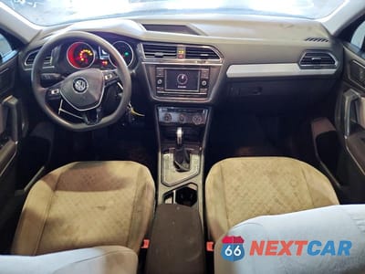Zdjęcie 8 z 12 samochodu: 2018 VOLKSWAGEN TIGUAN S/LIMITED VIN:3VV1B7AX4JM040200 - miniatura