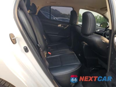 Zdjęcie 10 z 13 samochodu: 2016 LEXUS CT 200 VIN:JTHKD5BH9G2261976 - miniatura