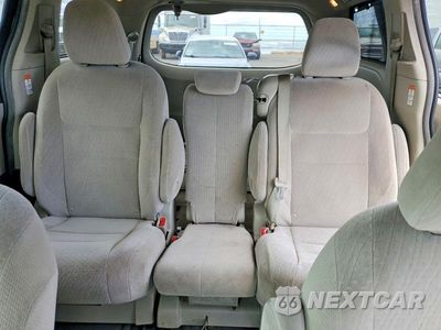 Zdjęcie 10 z 13 samochodu: 2016 TOYOTA SIENNA LE VIN:5TDKK3DC0GS737506 - miniatura