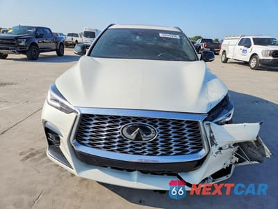Piąte zdjęcie samochodu w środku: 2023 INFINITI QX55 ESSENTIAL VIN:3PCAJ5KR0PF109306 - miniatura