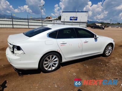 Trzecie zdjęcie samochodu z tyłu: 2017 VOLVO S90 T6 MOMENTUM VIN:YV1A22MK0H1011702 - miniatura