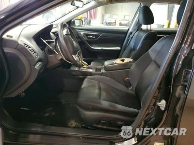 Zdjęcie 7 z 12 samochodu: 2017 NISSAN ALTIMA 2.5 SR VIN:1N4AL3AP8HC210290 - miniatura