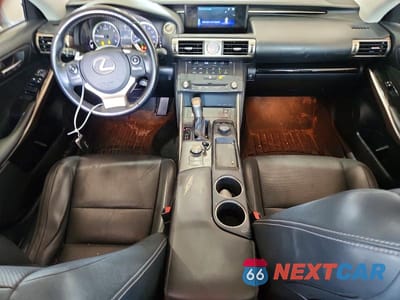 Zdjęcie 8 z 12 samochodu: 2015 LEXUS IS 250 VIN:JTHCF1D23F5023554 - miniatura