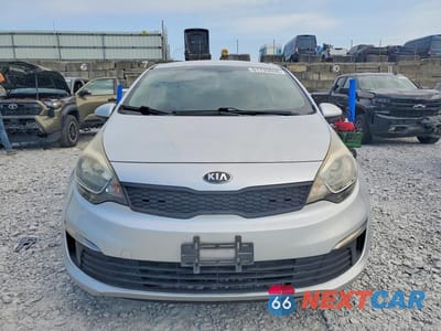 Piąte zdjęcie samochodu w środku: 2016 KIA RIO LX VIN:KNADM4A31G6668500 - miniatura