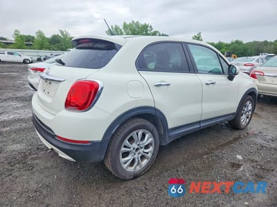 Trzecie zdjęcie samochodu z tyłu: 2016 FIAT 500X EASY VIN:ZFBCFXBTXGP468530 - miniatura