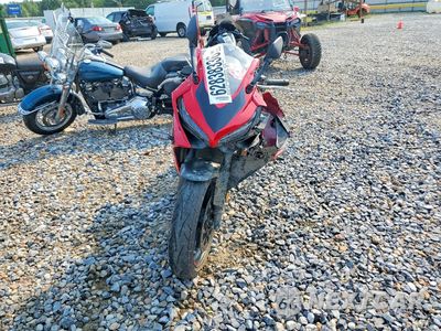Drugie zdjęcie samochodu z przodu: 2023 HONDA CBR650 RA VIN:MLHRH0155P5400172 - miniatura