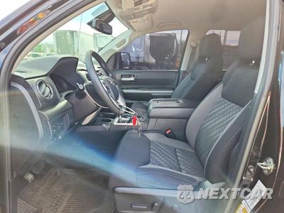 Zdjęcie 7 z 12 samochodu: 2019 TOYOTA TUNDRA CREWMAX SR5/CREWMAX TRD PRO VIN:5TFDY5F16KX827745 - miniatura
