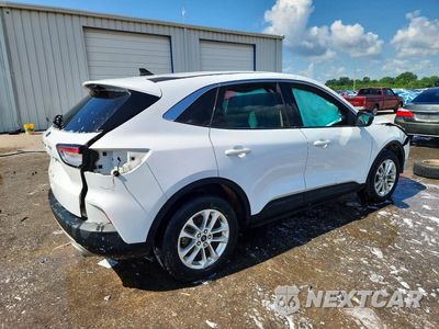 Trzecie zdjęcie samochodu z tyłu: 2022 FORD ESCAPE SE VIN:1FMCU0G62NUB54636 - miniatura