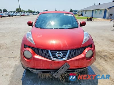 Piąte zdjęcie samochodu w środku: 2013 NISSAN JUKE S VIN:JN8AF5MV4DT221874 - miniatura