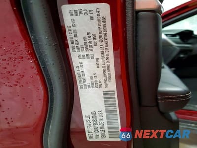 Zdjęcie 14 z 14 samochodu: 2025 JEEP GRAND CHEROKEE 4XE VIN:1C4RJYB63S8704234 - miniatura