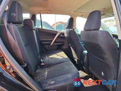 Zdjęcie 11 z 13 samochodu: 2018 TOYOTA RAV4 XLE VIN:2T3RFREV6JW803195 - miniatura