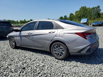 Drugie zdjęcie samochodu z przodu: 2024 HYUNDAI ELANTRA SEL VIN:KMHLM4DG5RU678468 - miniatura