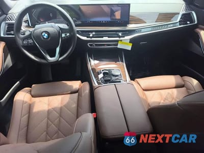 Zdjęcie 9 z 15 samochodu: 2026 BMW X5 XDRIVE40I VIN:5UX23EU09T9342584 - miniatura