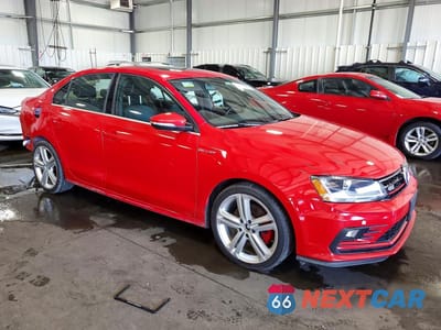 Czwarte zdjęcie samochodu z boku: 2017 VOLKSWAGEN JETTA GLI VIN:3VW5T7AJ7HM357646 - miniatura