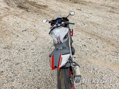 Zdjęcie 6 z 9 samochodu: 2024 APRILIA RSV4 1100 VIN:ZD4KYUA08RS001135 - miniatura