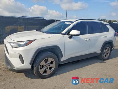 2022 TOYOTA RAV4 XLE 2T3W1RFV6NC188543 - główne zdjęcie licytacji z USA - miniatura