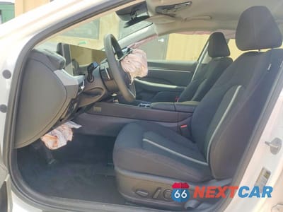 Zdjęcie 7 z 12 samochodu: 2025 HYUNDAI SONATA SEL VIN:KMHL64JA3SA468050 - miniatura