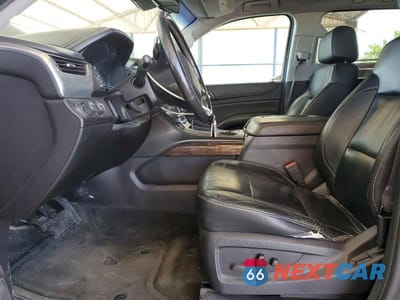Zdjęcie 7 z 12 samochodu: 2015 CHEVROLET SUBURBAN K1500 LT VIN:1GNSKJKC8FR222281 - miniatura