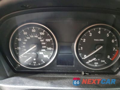 Zdjęcie 9 z 13 samochodu: 2009 BMW 335 I VIN:WBAWL73589P182663 - miniatura