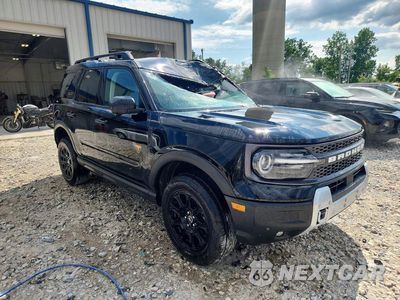 Czwarte zdjęcie samochodu z boku: 2025 FORD BRONCO SPORT BADLANDS VIN:3FMCR9DA0SRE93834 - miniatura