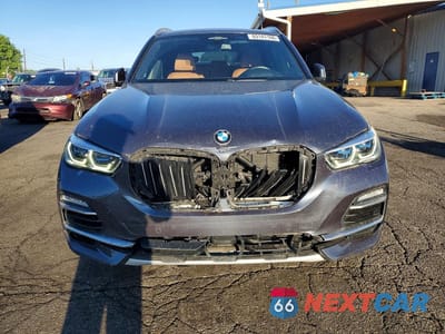 Piąte zdjęcie samochodu w środku: 2019 BMW X5 XDRIVE50I VIN:5UXJU2C57KLB15208 - miniatura