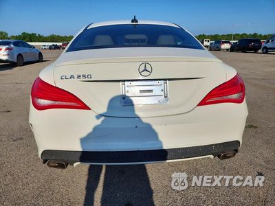 Zdjęcie 6 z 12 samochodu: 2014 MERCEDES-BENZ CLA 250 VIN:WDDSJ4EB8EN031908 - miniatura