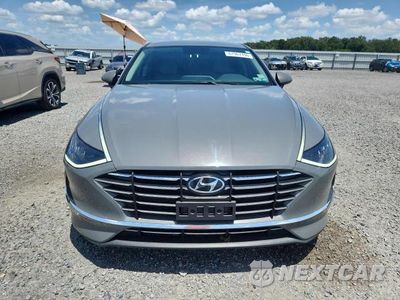 Piąte zdjęcie samochodu w środku: 2021 HYUNDAI SONATA SE VIN:5NPEG4JA0MH115433 - miniatura