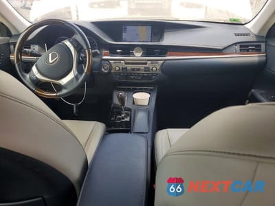 Zdjęcie 8 z 12 samochodu: 2013 LEXUS ES 350 VIN:JTHBK1GG6D2004610 - miniatura