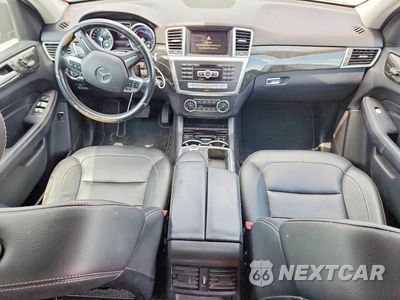 Zdjęcie 8 z 13 samochodu: 2015 MERCEDES-BENZ ML 350 4MATIC VIN:4JGDA5HB1FA583307 - miniatura
