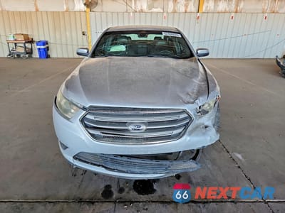 Piąte zdjęcie samochodu w środku: 2013 FORD TAURUS SEL VIN:1FAHP2E8XDG156414 - miniatura