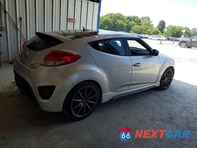 Trzecie zdjęcie samochodu z tyłu: 2016 HYUNDAI VELOSTER TURBO VIN:KMHTC6AE7GU293427 - miniatura