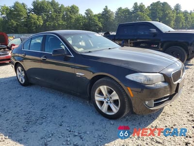 Czwarte zdjęcie samochodu z boku: 2012 BMW 528 XI VIN:WBAXH5C52CDW03280 - miniatura