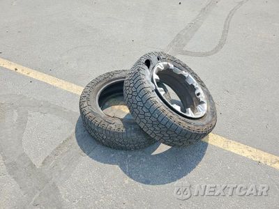 Zdjęcie 13 z 14 samochodu: 2019 JEEP CHEROKEE LATITUDE PLUS VIN:1C4PJMLX9KD141690 - miniatura