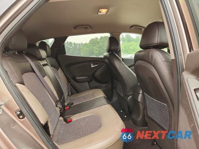 Zdjęcie 11 z 14 samochodu: 2012 HYUNDAI TUCSON GLS VIN:KM8JUCAC7CU373239 - miniatura