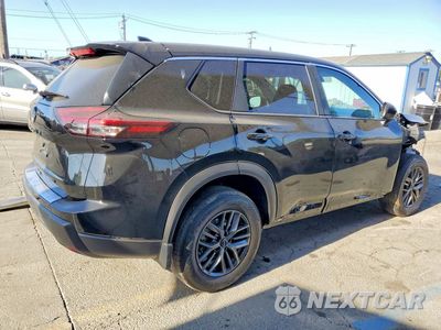 Trzecie zdjęcie samochodu z tyłu: 2026 NISSAN ROGUE SV VIN:5N1BT3BA2TC787829 - miniatura